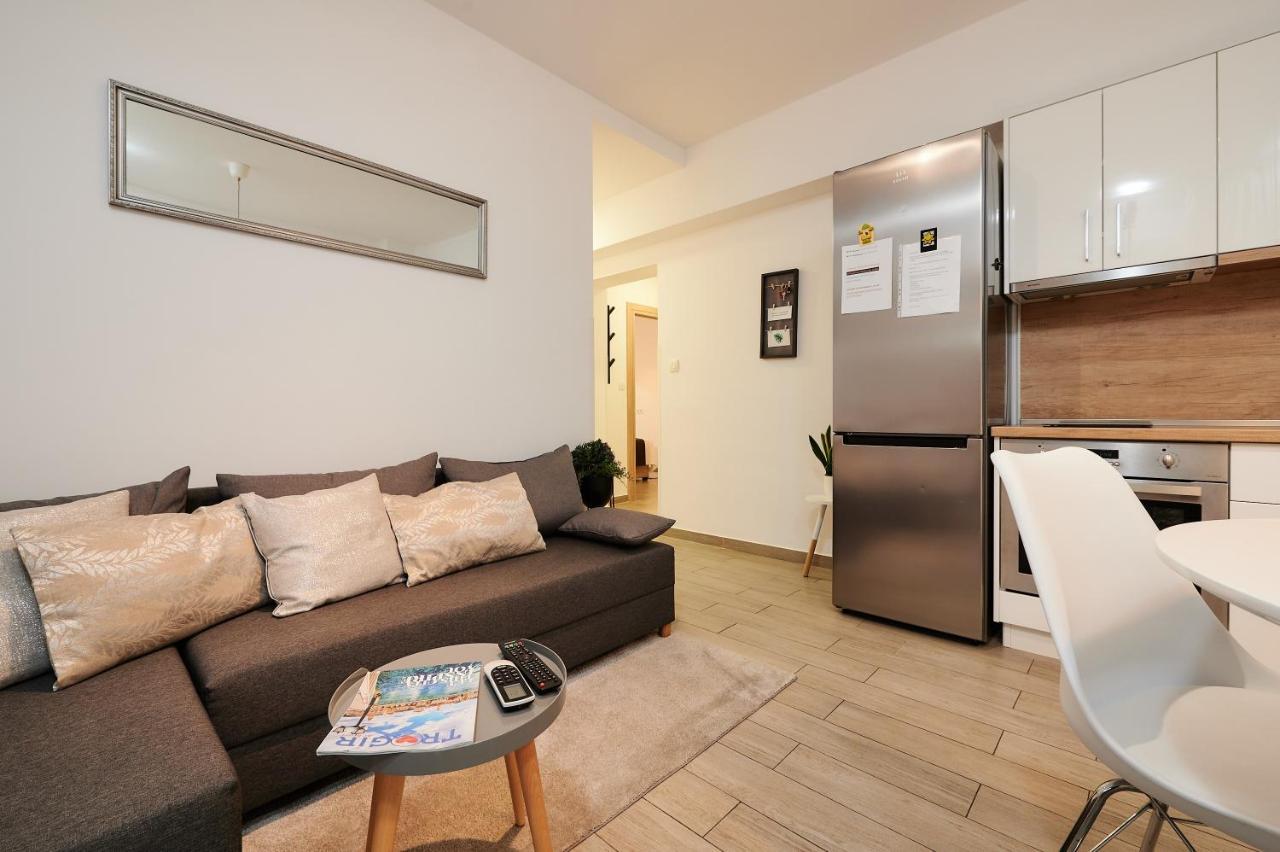 Apartment Boris Trogir Exteriör bild