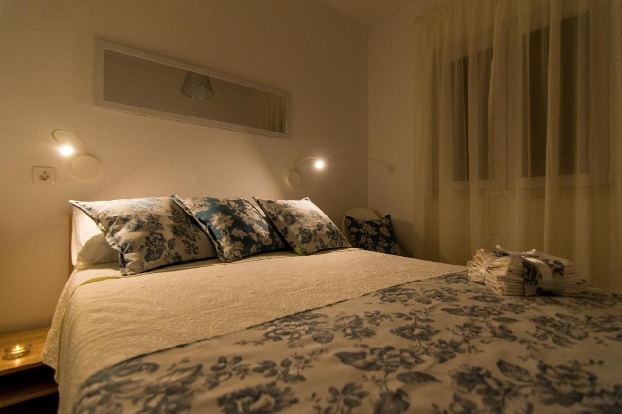 Apartment Boris Trogir Exteriör bild